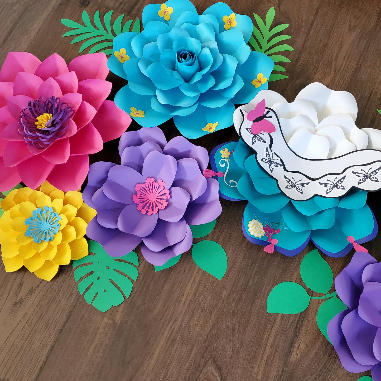Mirabel Flower Set