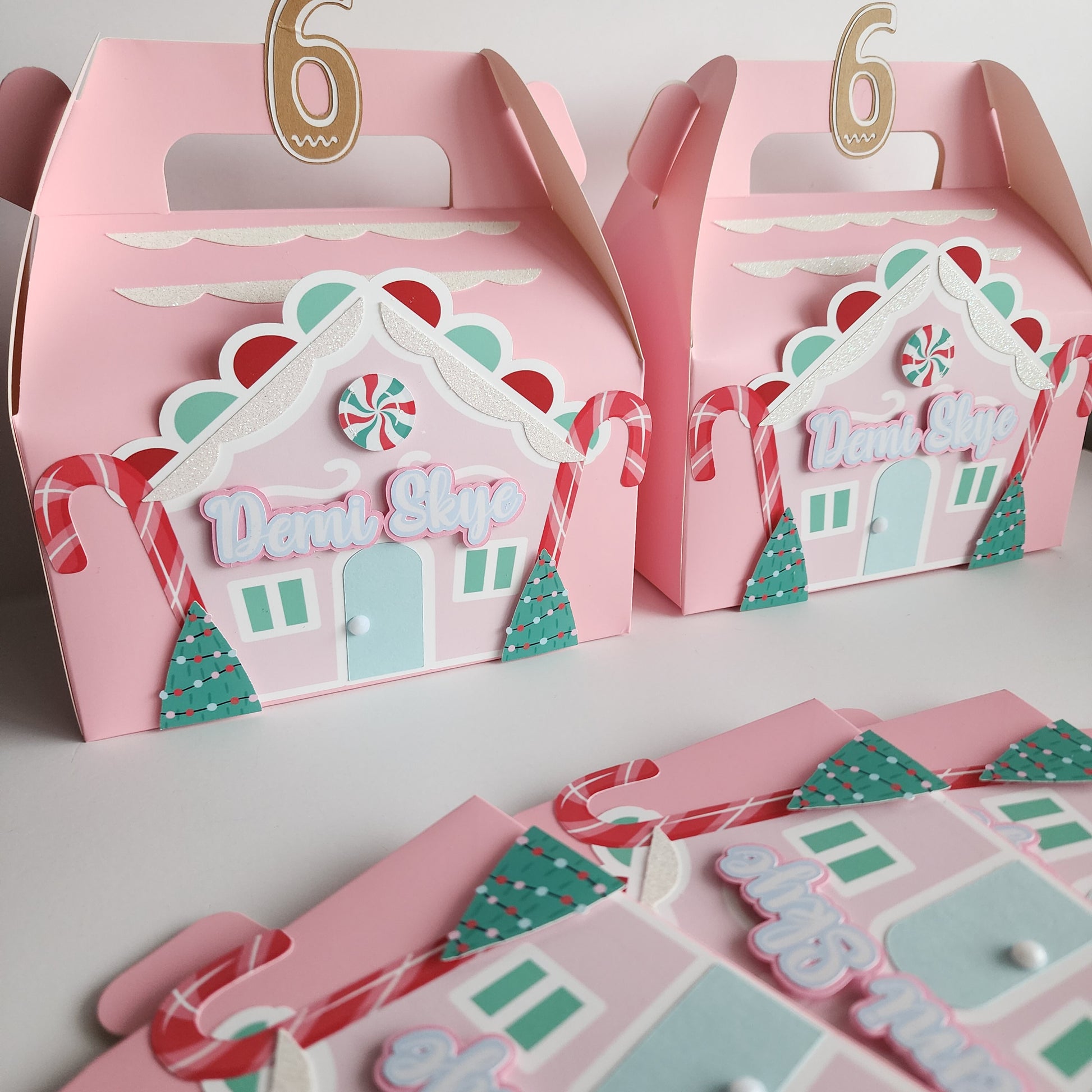Gingerbread House Favor Boxes