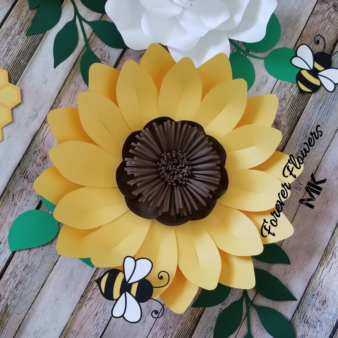 Sunny Bee Flowers: 5 Pc Set